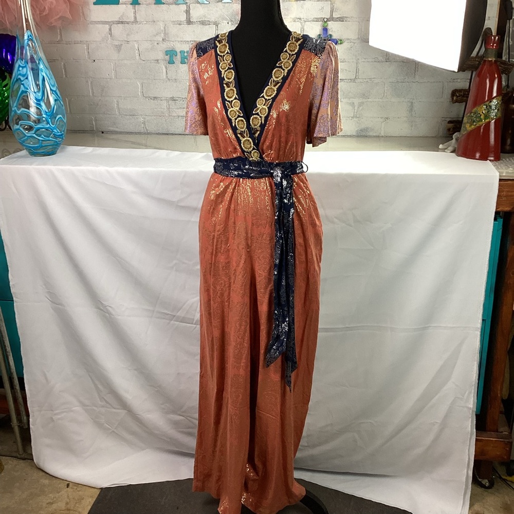 Anthropologie Akemi + Kin Sofia Metallic Jumpsuit Size 6 - Picture 3 of 12